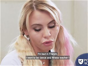 porno ACADEMIE - schoolgirl Lara Sins gets cum decorated